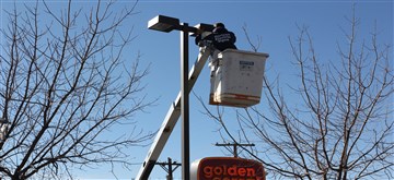 security-outdoor-parking-lot-pole-light-repair